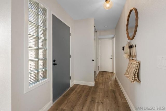2053 Golden Circle Dr, Escondido, CA 92026
