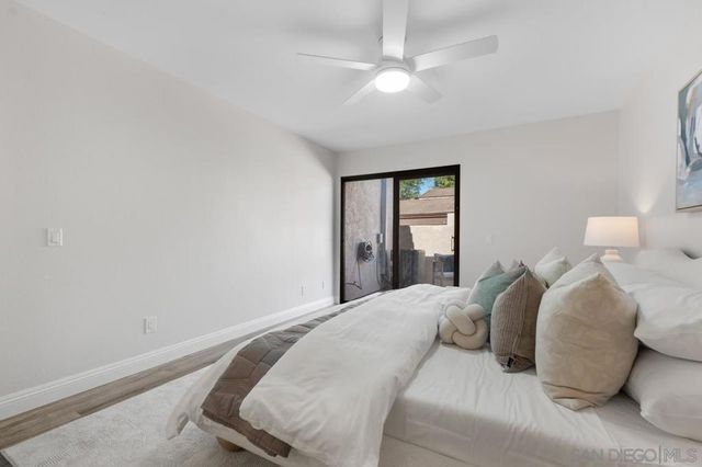 2053 Golden Circle Dr, Escondido, CA 92026