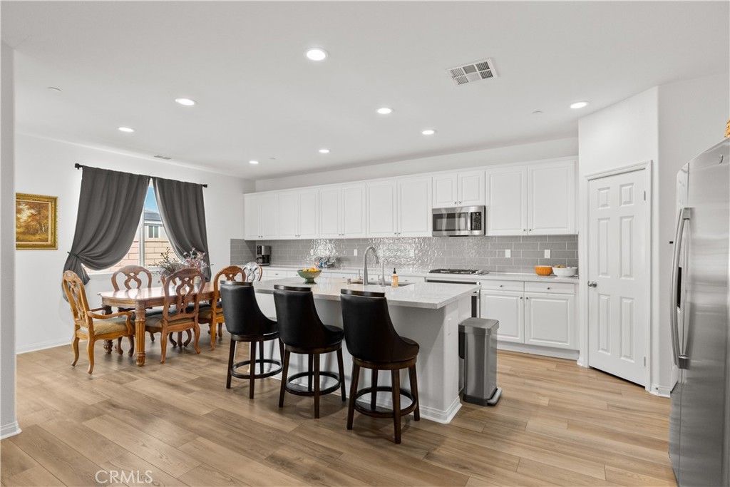 30290 Roebuck Court, Menifee, CA 92584 — photo 2