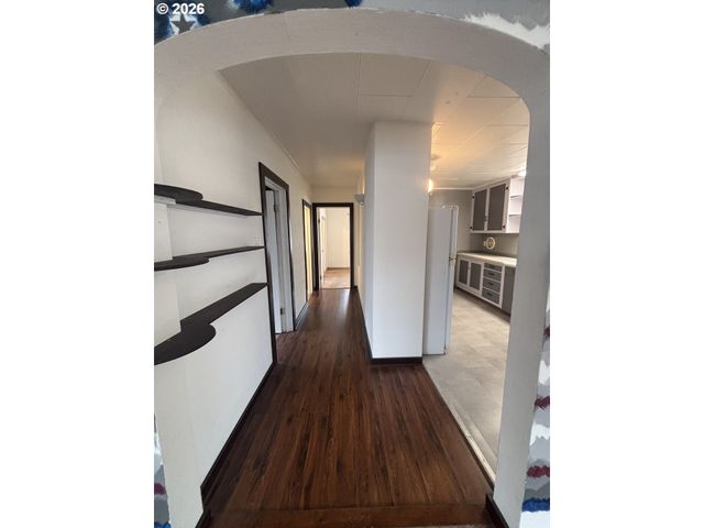 2208 CEDAR St, La Grande, OR 97850