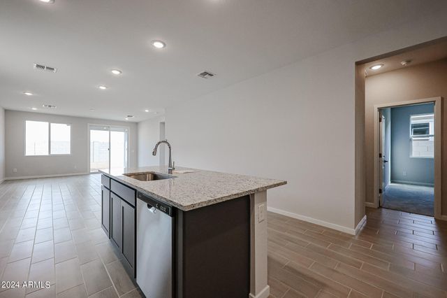 40040 W BRAVO Drive, Maricopa, AZ 85138