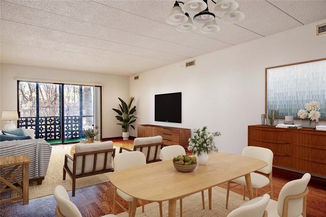 175 Hoffman Avenue 102, Cranston, RI 02920