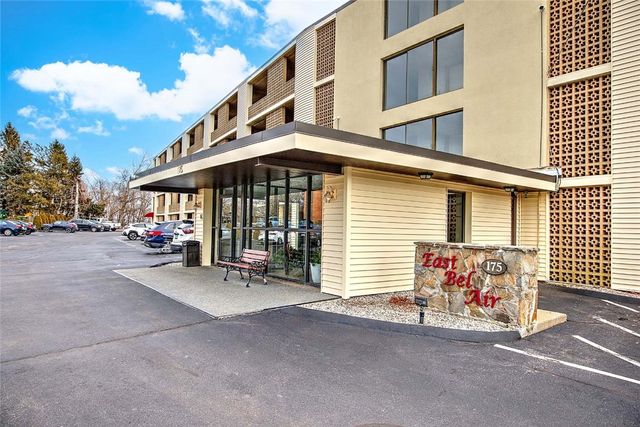 175 Hoffman Avenue 102, Cranston, RI 02920