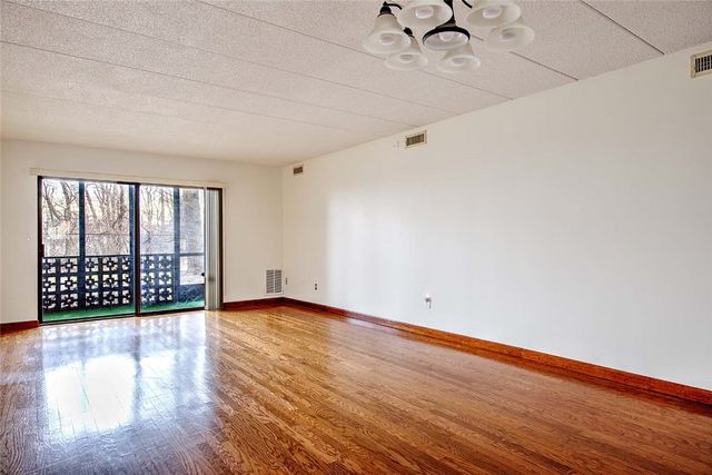 175 Hoffman Avenue 102, Cranston, RI 02920