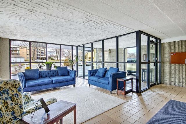 175 Hoffman Avenue 102, Cranston, RI 02920