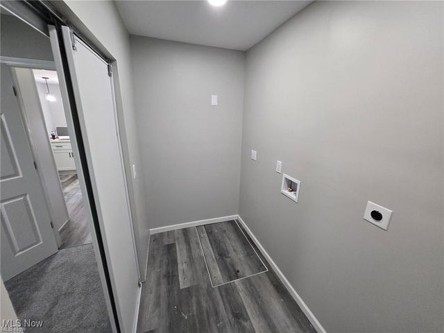 3007 Barber Avenue, Cleveland, OH 44113