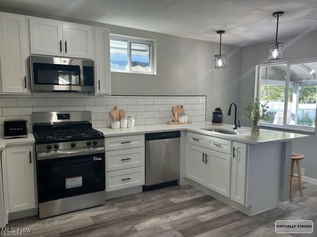 3007 Barber Avenue, Cleveland, OH 44113