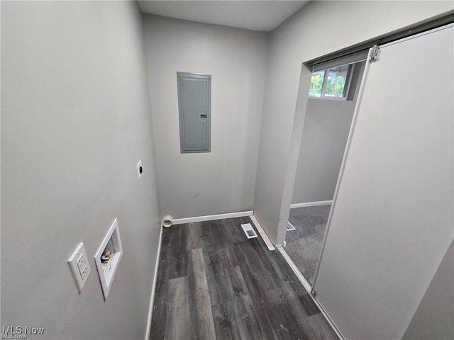 3007 Barber Avenue, Cleveland, OH 44113