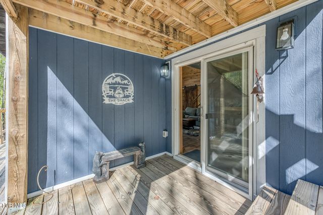 633 T Greer Road, Mountain City, TN 37683
