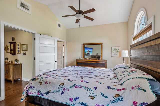 2409 Sylvia Rd, Dickson, TN 37055