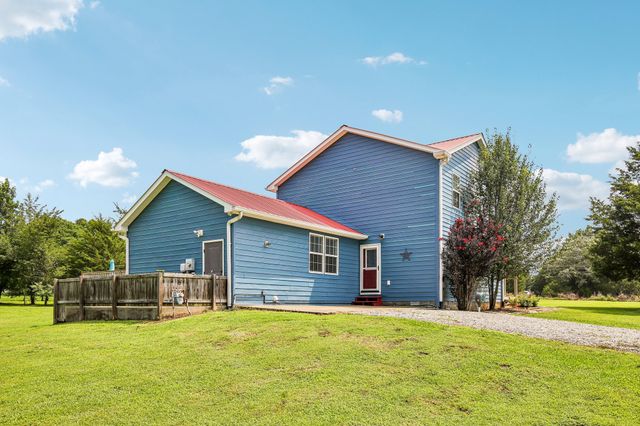 2409 Sylvia Rd, Dickson, TN 37055