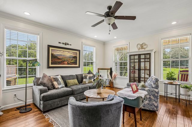 2409 Sylvia Rd, Dickson, TN 37055