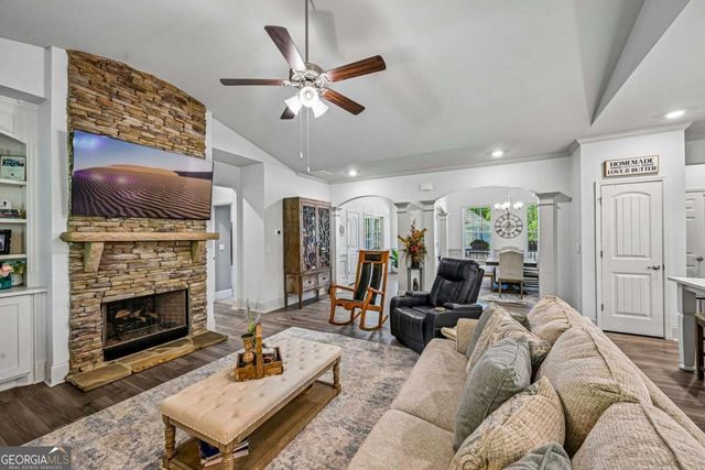 345 Cherokee Drive, Waleska, GA 30183