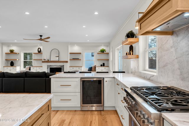 70 Valley Drive E, Atlantic Highlands, NJ 07716