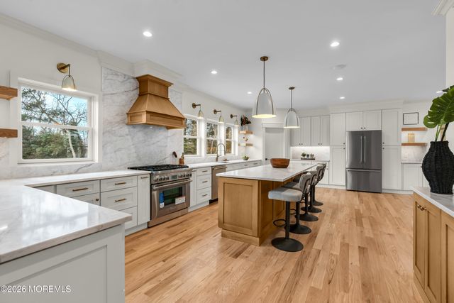 70 Valley Drive E, Atlantic Highlands, NJ 07716