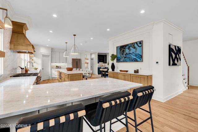 70 Valley Drive E, Atlantic Highlands, NJ 07716