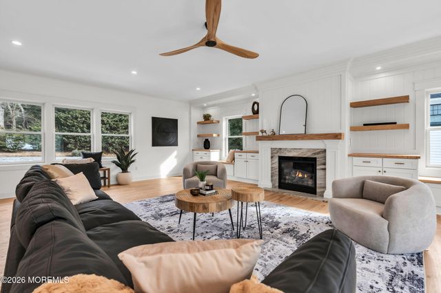 70 Valley Drive E, Atlantic Highlands, NJ 07716