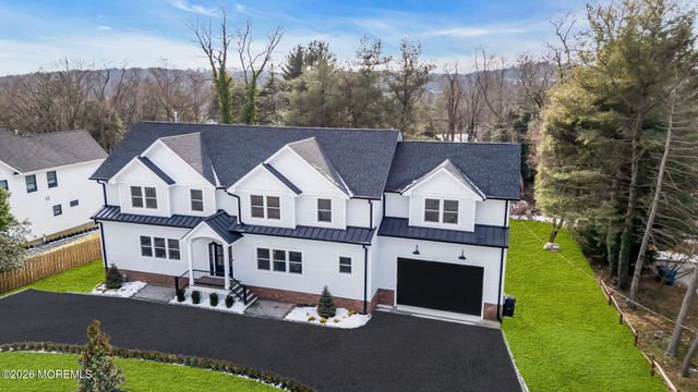 70 Valley Drive E, Atlantic Highlands, NJ 07716