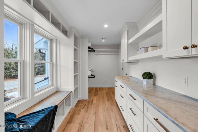 70 Valley Drive E, Atlantic Highlands, NJ 07716