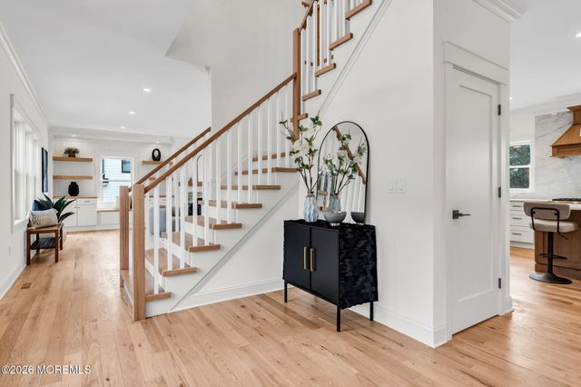 70 Valley Drive E, Atlantic Highlands, NJ 07716