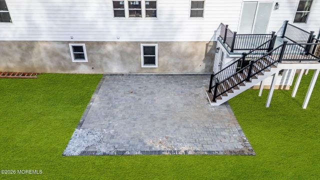 70 Valley Drive E, Atlantic Highlands, NJ 07716