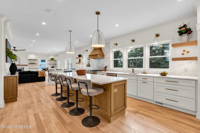 70 Valley Drive E, Atlantic Highlands, NJ 07716