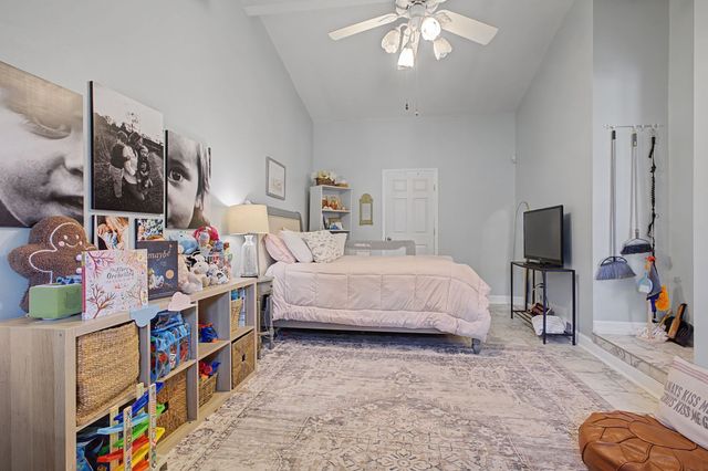 2428 Kimberly Dr, Nashville, TN 37214