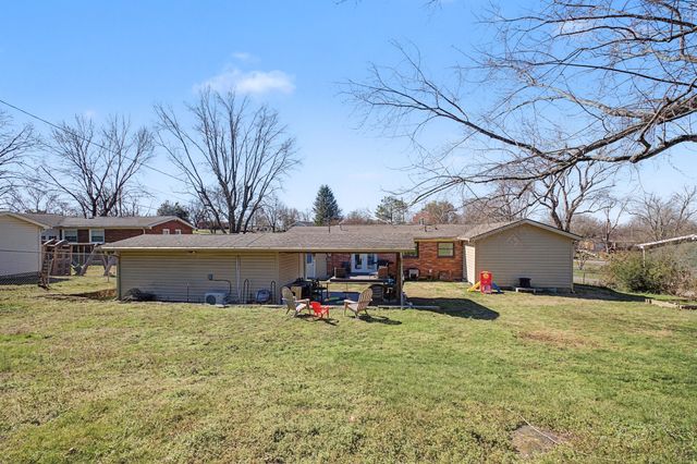 2428 Kimberly Dr, Nashville, TN 37214