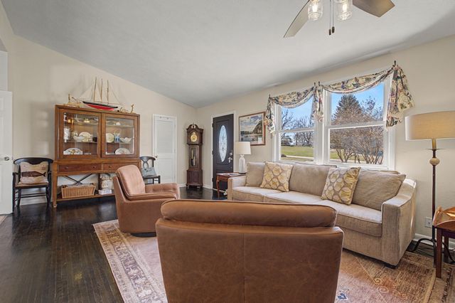 2428 Kimberly Dr, Nashville, TN 37214