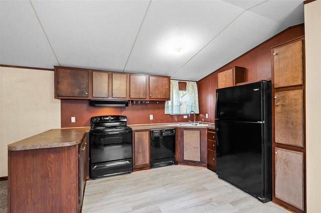 12607 Royal Green Drive, Conroe, TX 77303
