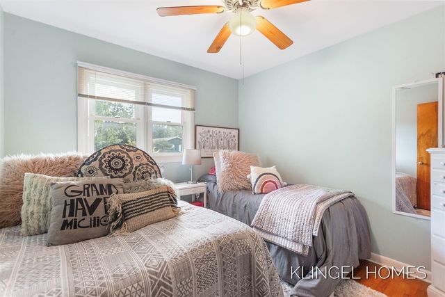 1709 Sheldon Road, Grand Haven, MI 49417