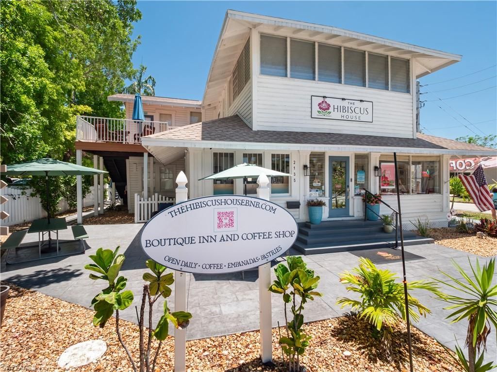 2135 McGregor BLVD, FORT MYERS, FL 33901 — exterior