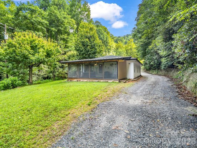 60 Owenby Cove Road, Fairview, NC 28730