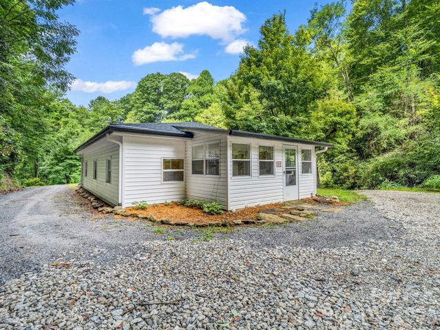 60 Owenby Cove Road, Fairview, NC 28730