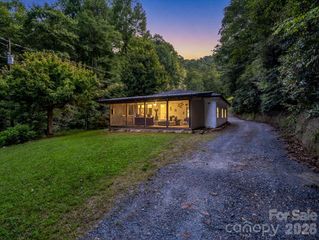 60 Owenby Cove Road, Fairview, NC 28730