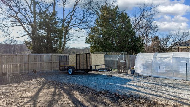 1019 Village Drive, Grove, OK 74344