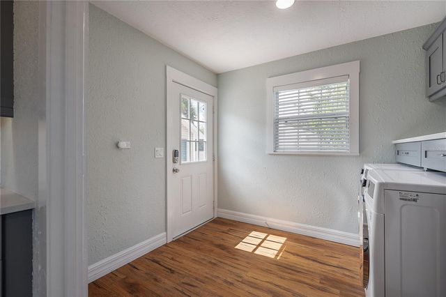 2714 W FIG STREET, Tampa, FL 33609
