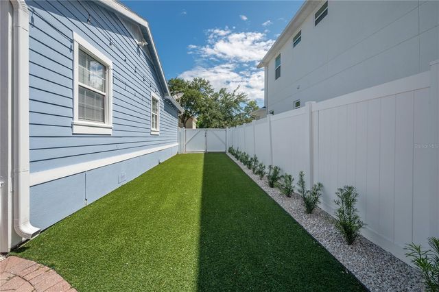 2714 W FIG STREET, Tampa, FL 33609