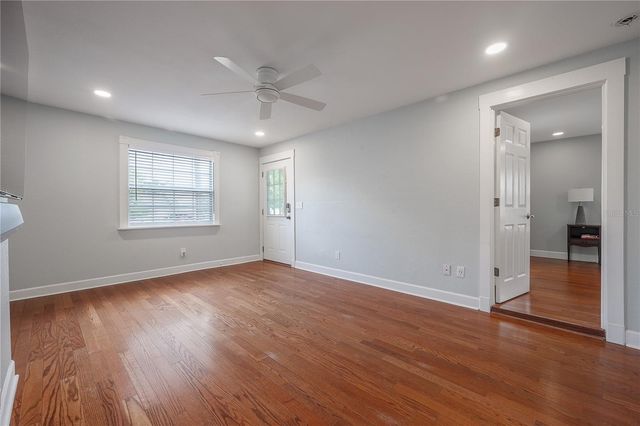 2714 W FIG STREET, Tampa, FL 33609
