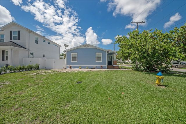 2714 W FIG STREET, Tampa, FL 33609