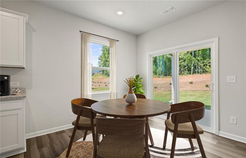 Image 9 of property listing at 3158 Bronte Court, Gainesville, GA 30507