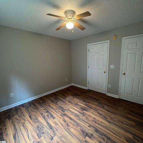 622b W Old Dunham Brodge Road, Greenville, SC 29611