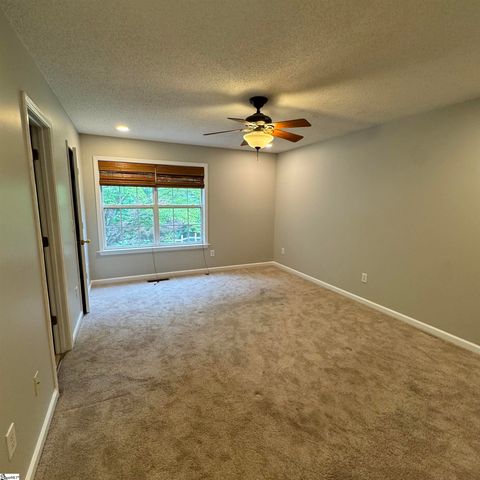 622b W Old Dunham Brodge Road, Greenville, SC 29611