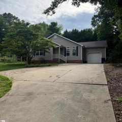 622b W Old Dunham Brodge Road, Greenville, SC 29611