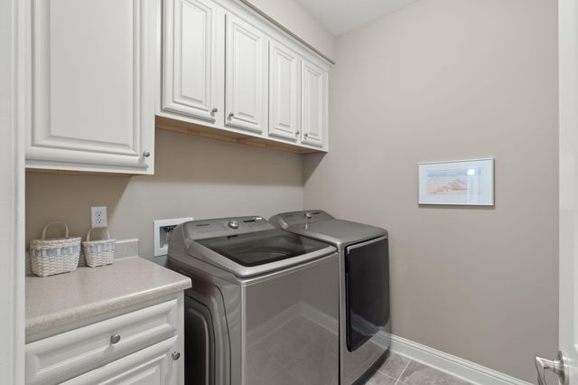 562 Falcon Trail, Niceville, FL 32578