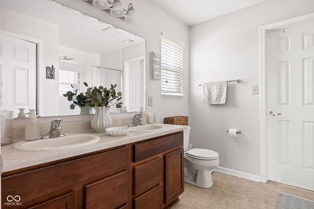 2824 Sonnet Drive, Anderson, IN 46013