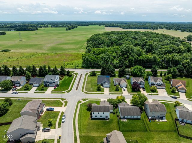 2824 Sonnet Drive, Anderson, IN 46013
