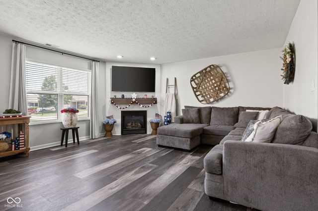 2824 Sonnet Drive, Anderson, IN 46013