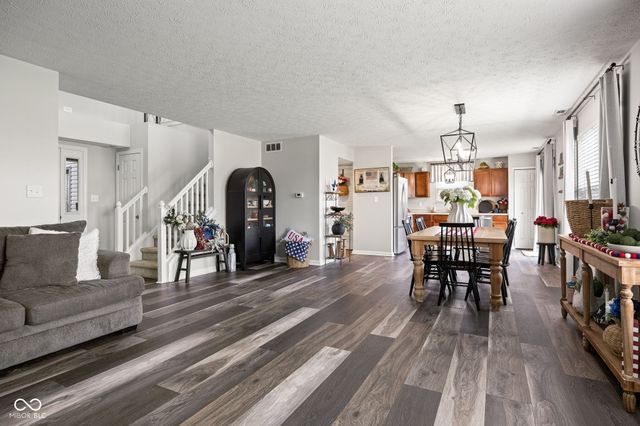 2824 Sonnet Drive, Anderson, IN 46013
