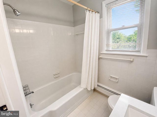 2512 N KENILWORTH ST, Arlington, VA 22207
